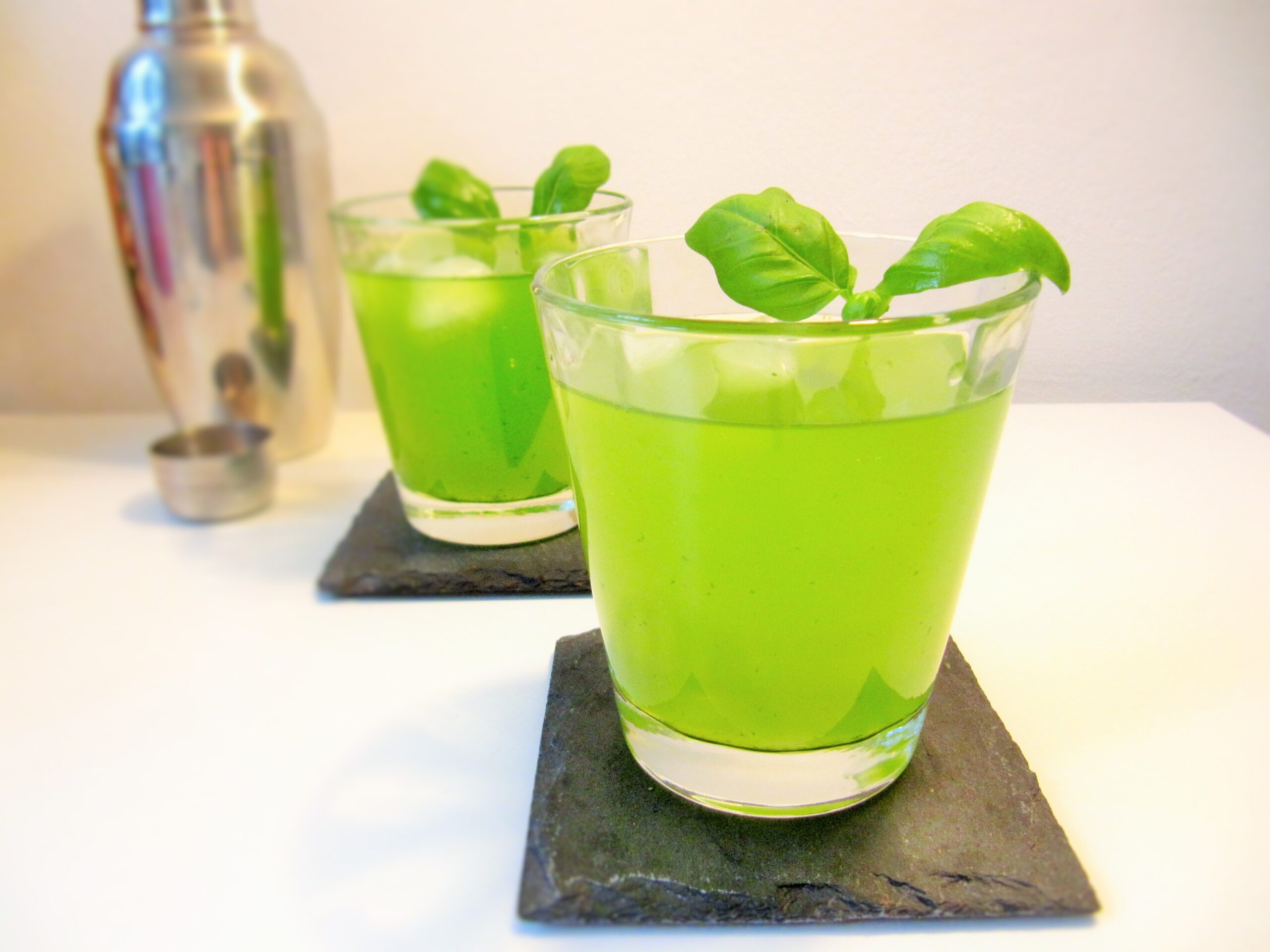 Gin Basil Smash